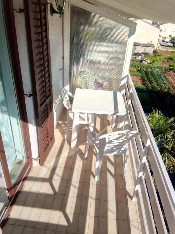 Apartments Zadro Tribalj Екстериор снимка