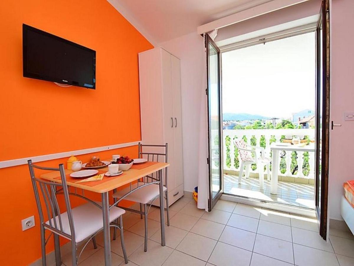 Apartments Zadro Tribalj Екстериор снимка