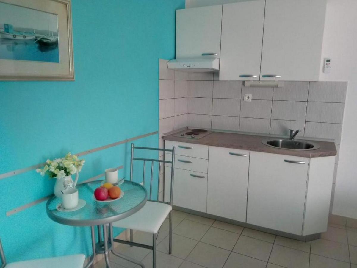 Apartments Zadro Tribalj Екстериор снимка